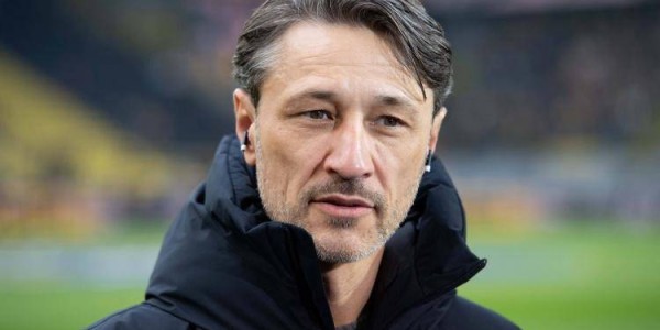 罗宾逊劝科瓦奇避免保守作风，阿莫林建议不可忽视，需重视战术调整