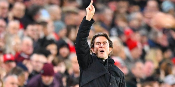 热刺主席列维重磅发声！解雇波斯特科格鲁内幕曝光，新帅弗兰克面临终极考验