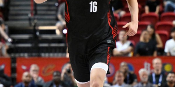 杨瀚森:小球是趋势 不能因为是大个就让球队适应我