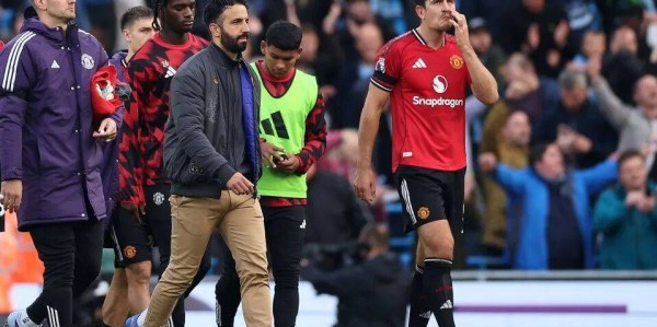 阿莫林无能？曼联针对性训练后仍被对手锤爆，明知弱点却束手无策