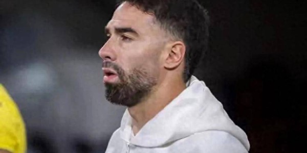 维尼修斯当队长合适吗？皇马新队长序列引争议，球迷分成两派