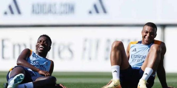 恭喜皇马！姆巴佩隔空施压，2亿巨星理亏，解决内讧剑指欧冠