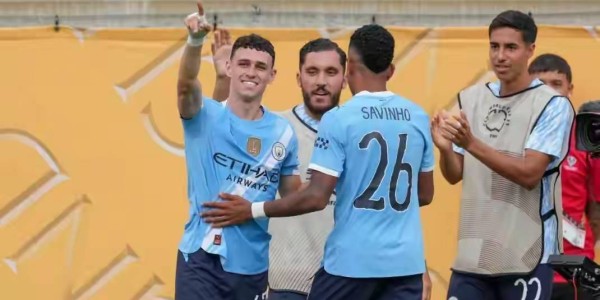 21冠稳了？波尔图爆冷出局！穆帅1个月冲杯，狂人要重燃张狂？