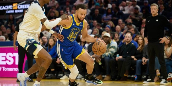 库里复出39分爱德华兹伤停 勇士惜败残阵森林狼