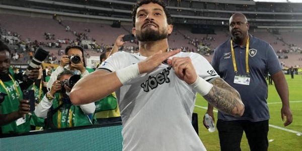 南美球队6连胜，欧冠冠军难敌强硬南美风格